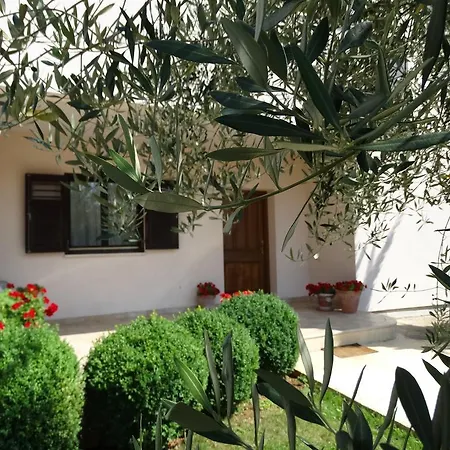 Sopta Apartment *